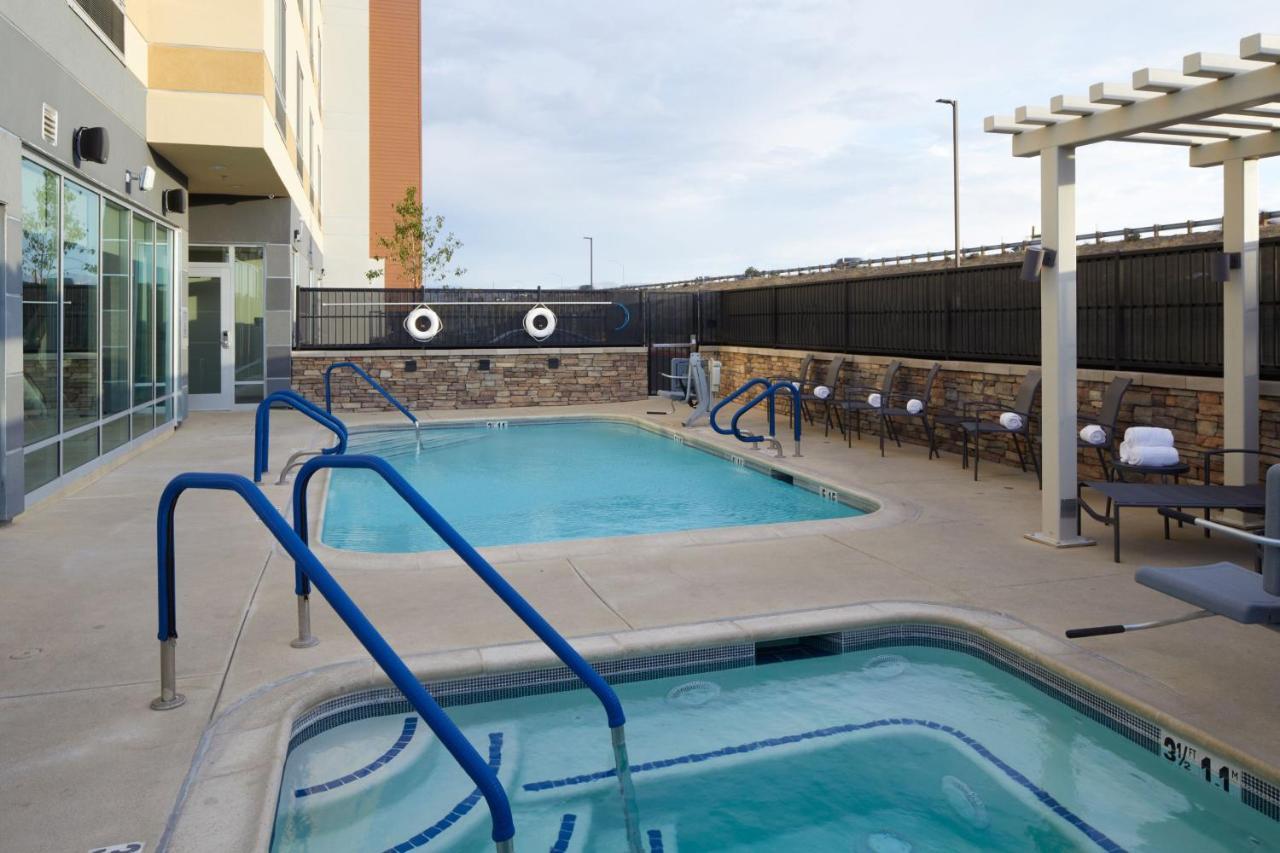 Fairfield By Marriott Inn & Suites Palmdale West Eksteriør billede
